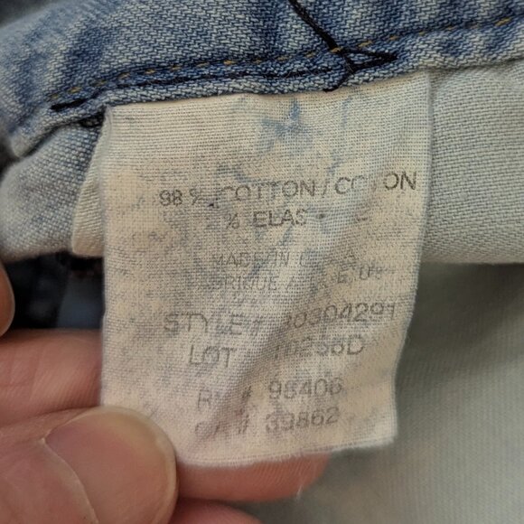 Theory Size 2 Light Wash Cargo Capri Jeans *See Note - Picture 5 of 12
